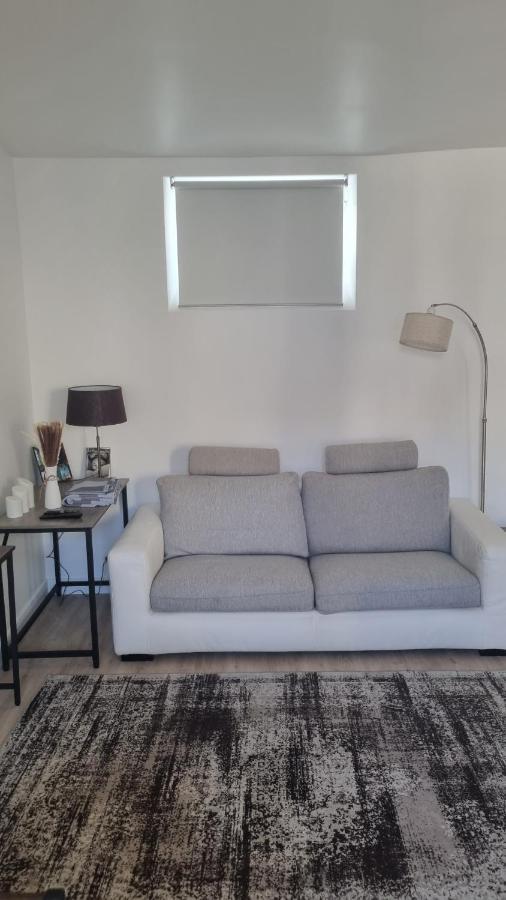 Appartement Luxueux Dans Maison Bourgeoise Parisienne Левалоа-Пере Екстериор снимка