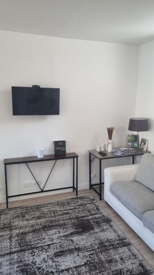 Appartement Luxueux Dans Maison Bourgeoise Parisienne Левалоа-Пере Екстериор снимка