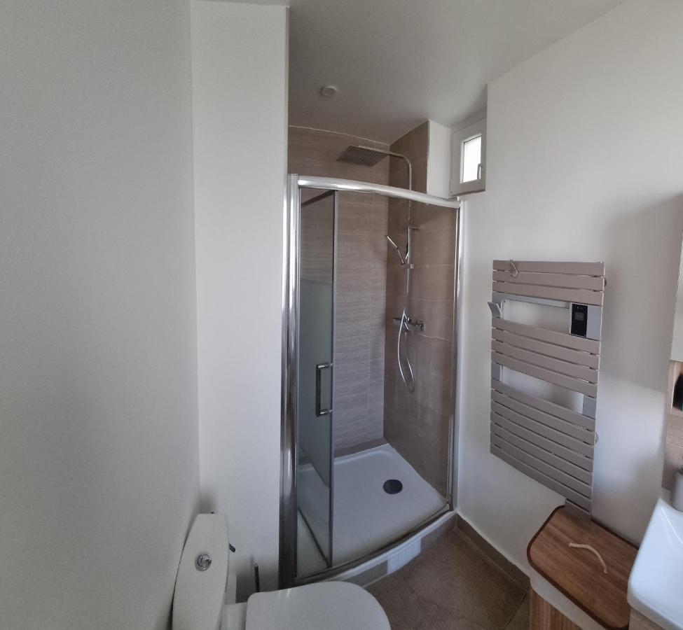 Appartement Luxueux Dans Maison Bourgeoise Parisienne Левалоа-Пере Екстериор снимка